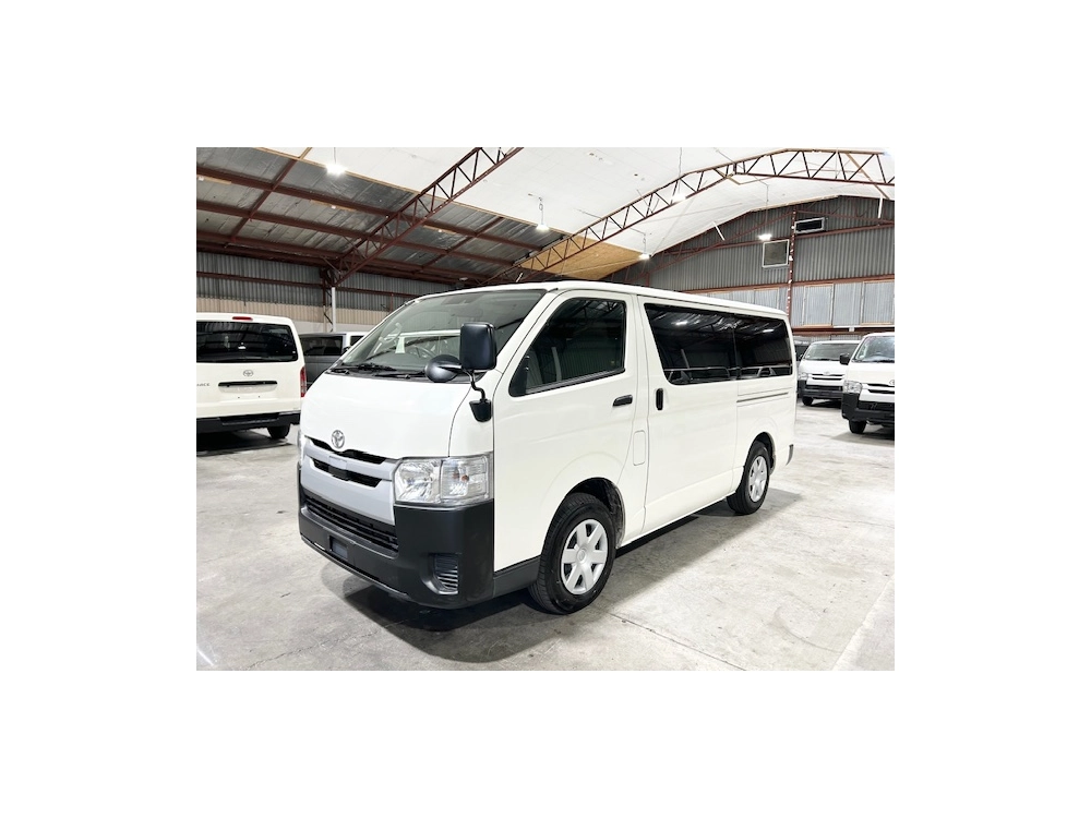 2019 Toyota Hiace = FULL TIME 4WD _ SUPER LOW 92kms =
