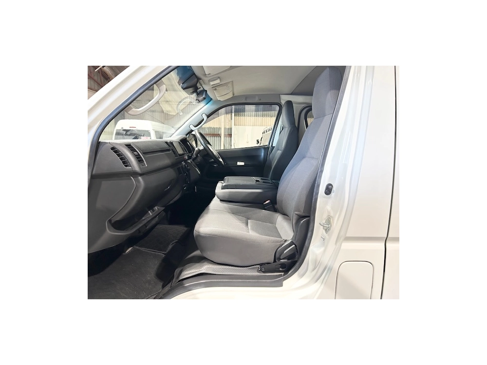 2018 Toyota Hiace **GL PACKAGE** $3900 REDUCED $$