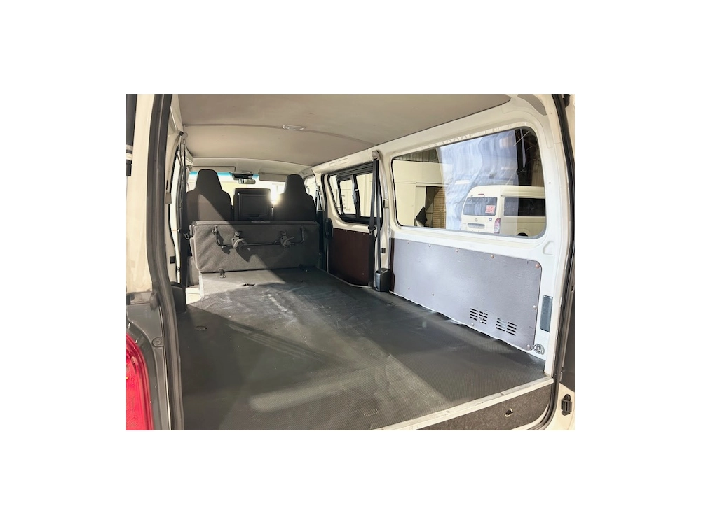 2018 Toyota Hiace **GL PACKAGE** $3900 REDUCED $$