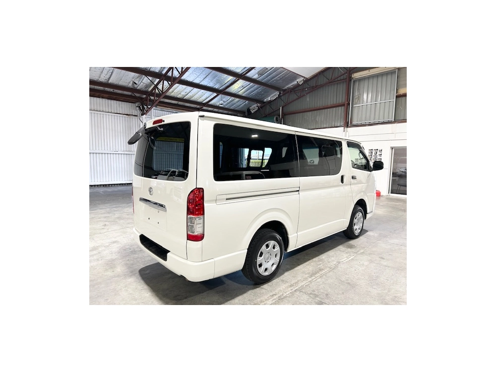 2018 Toyota Hiace **GL PACKAGE** $3900 REDUCED $$