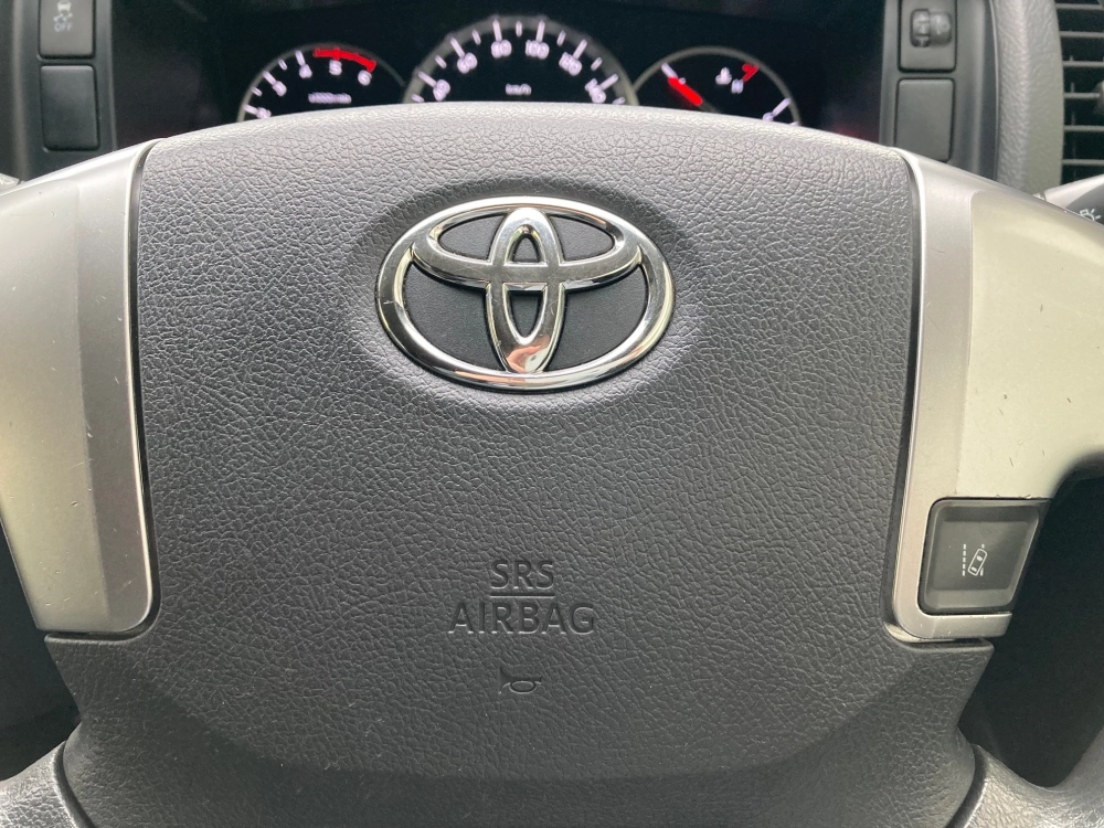 2019 Toyota Hiace 2.8L Diesel HIGHROOF *** BIG SALE_ WAS $39,995 NOW $36,595 ***