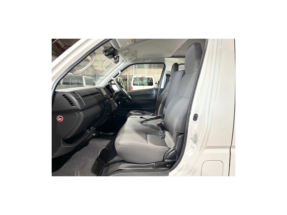 2019 Toyota Hiace LWB *** $4200 Reduced *** 