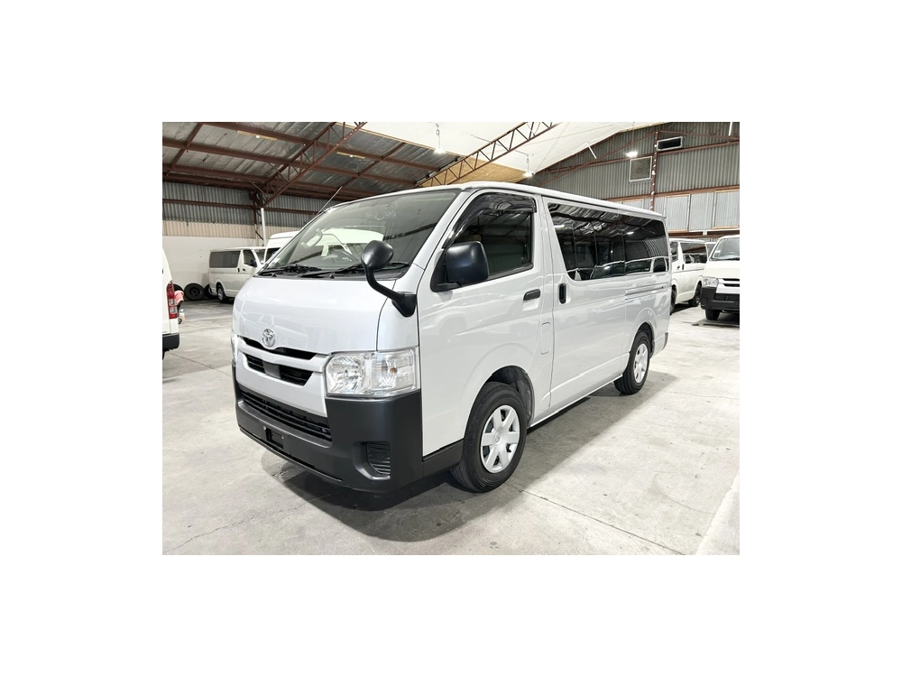2020 Toyota Hiace =4X4= FACELIFT MODEL _ 6 SEATER $1000 DISCOUNTED for Fuel 
