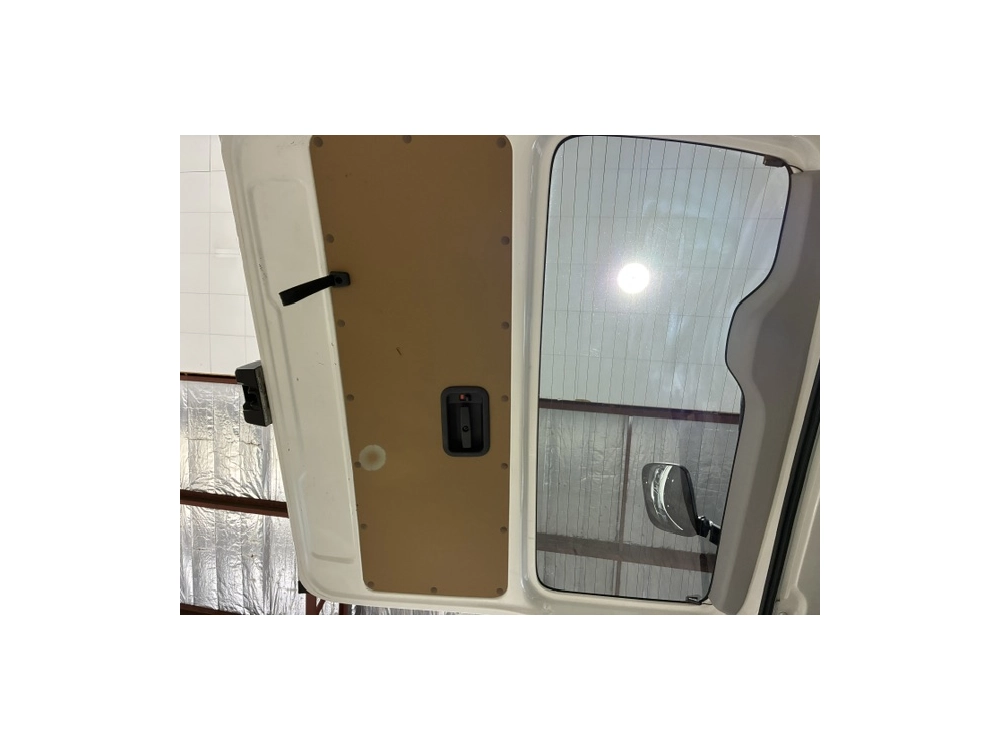 2019 Toyota Hiace =4X4= REAR AIRCON / 6 or 9 Seaters