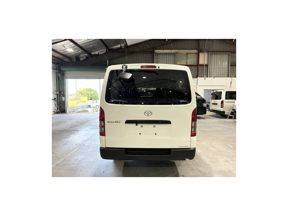 2019 Toyota Hiace =4X4= REAR AIRCON / 6 or 9 Seaters