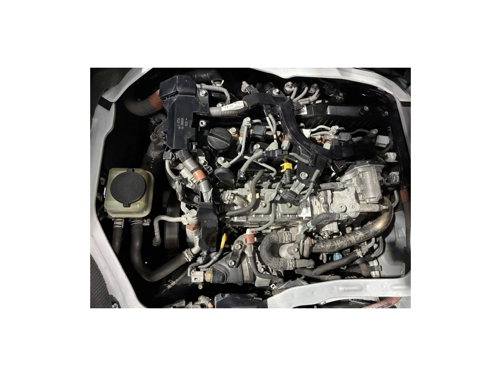 2019 Toyota Hiace =4X4= REAR AIRCON / 6 or 9 Seaters