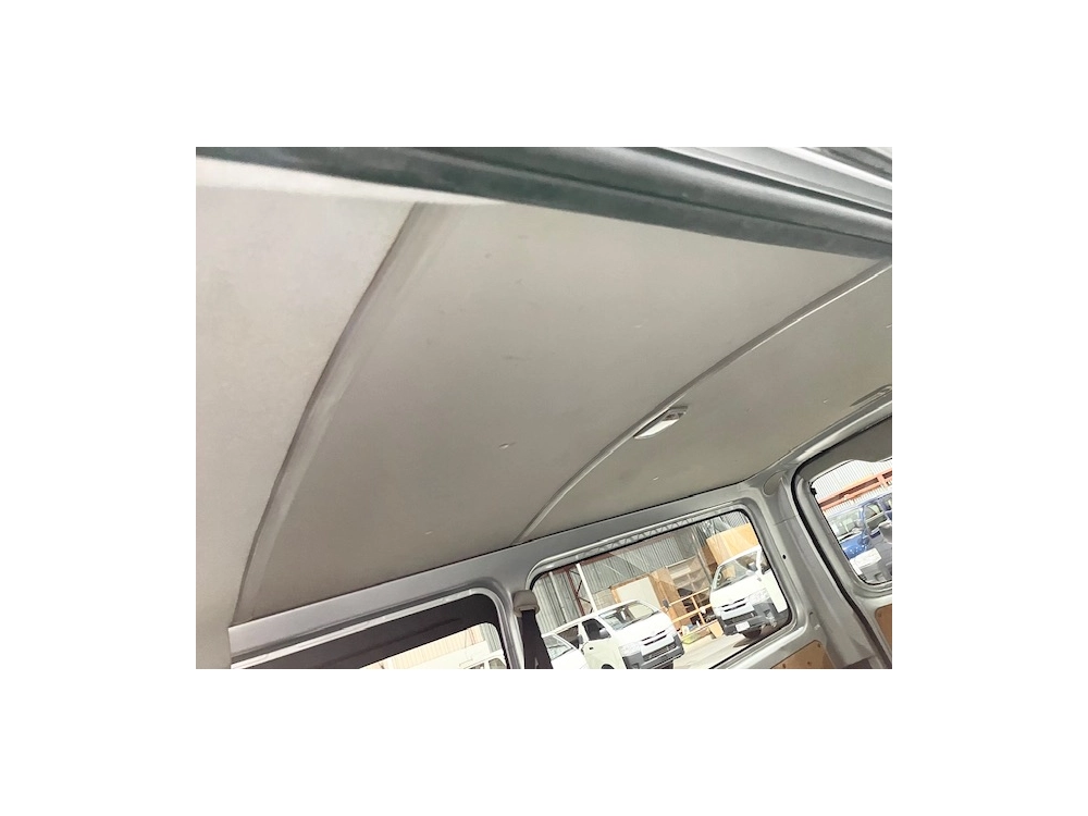 2017 Toyota Hiace DIESEL TURBO 3L 