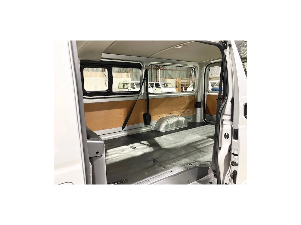 2017 Toyota Hiace DIESEL TURBO 3L 