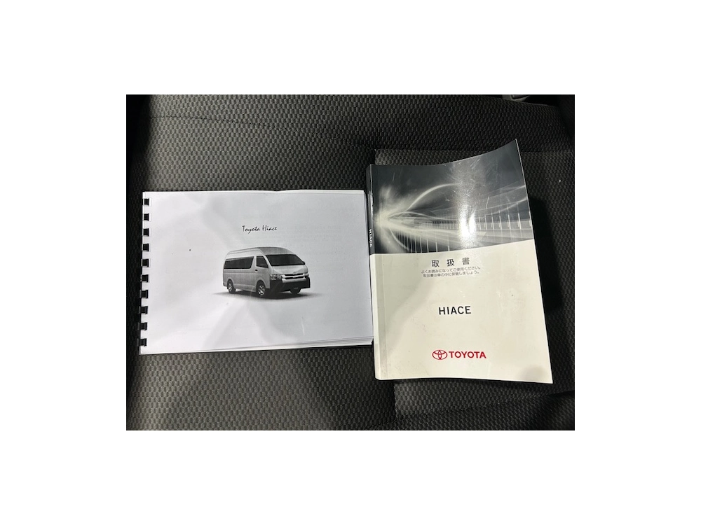 2019 Toyota Hiace *** $4500 REDUCED *** 10 SEATERS