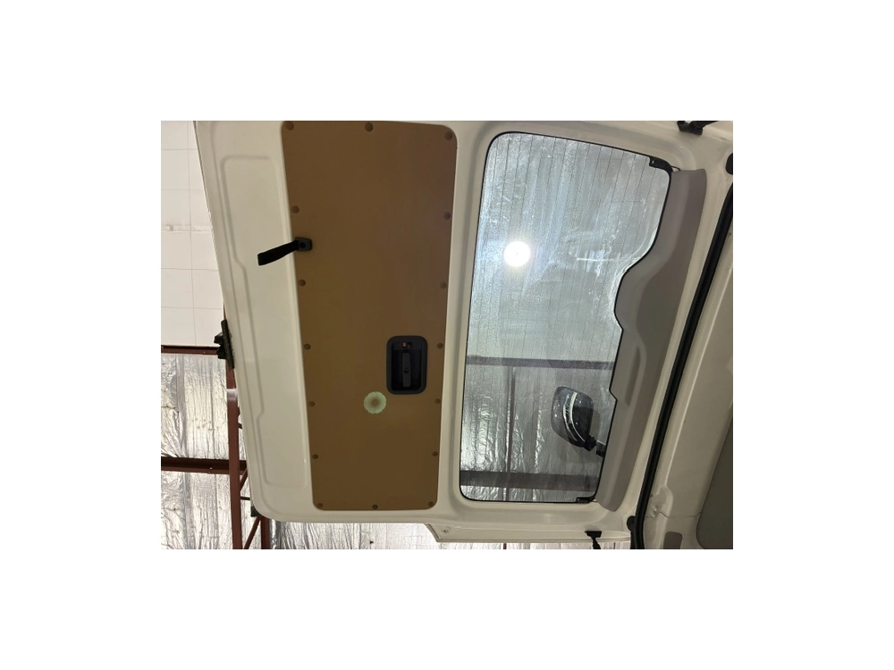 2022 Toyota Hiace =4X4= Facelift Model ** $1000 Discounted for Fuel **