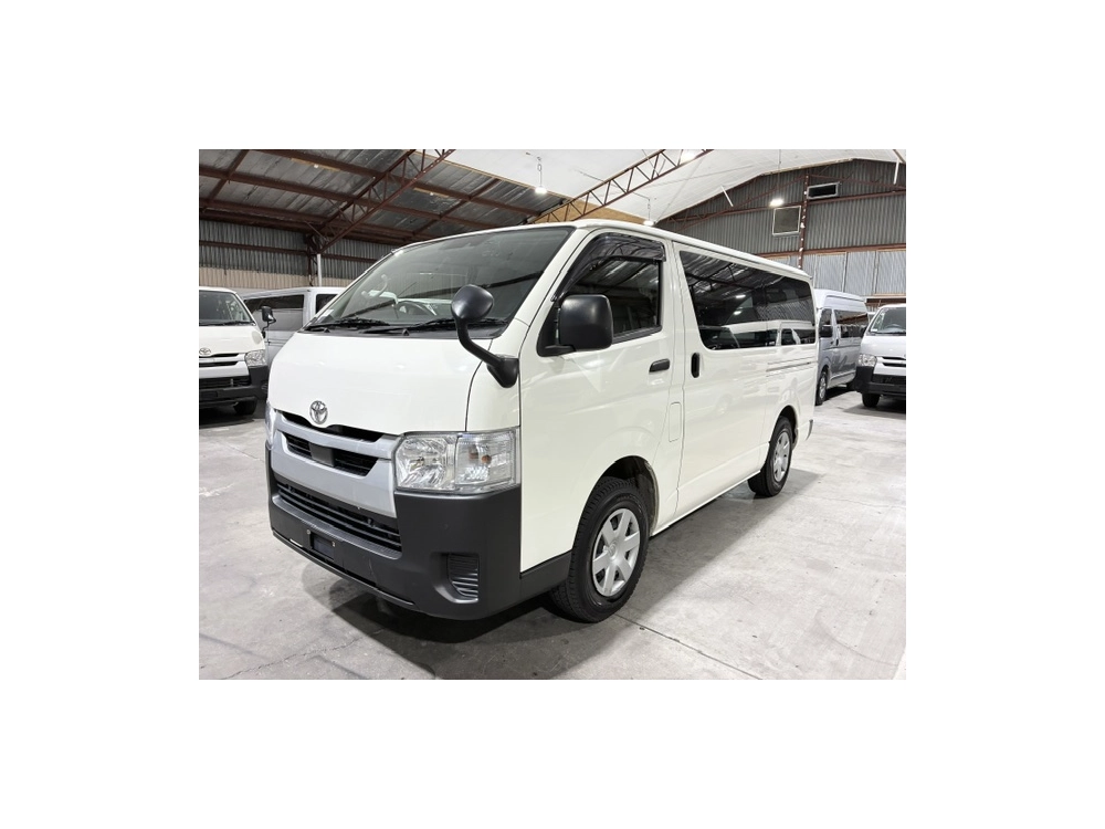 2022 Toyota Hiace =4X4= Facelift Model ** $1000 Discounted for Fuel **