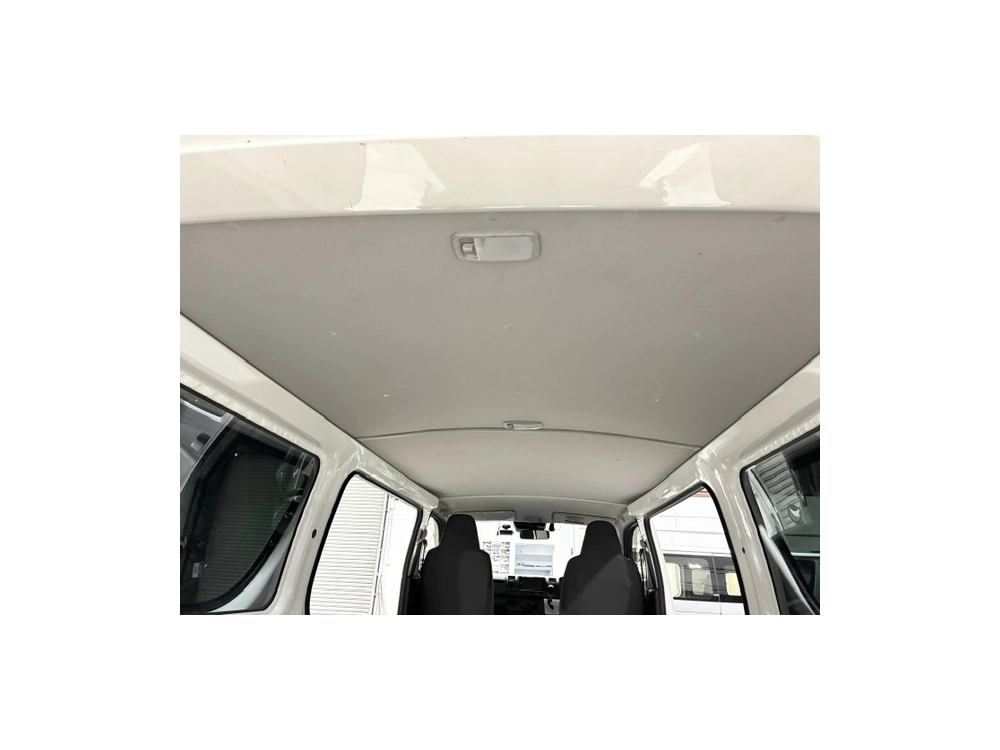 2022 Toyota Hiace =4X4= Facelift Model ** $1000 Discounted for Fuel **