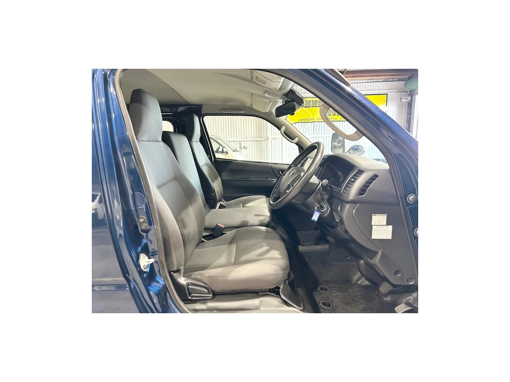 2019 Toyota Hiace LWB ***$4600 REDUCED*** 6 SEATERS