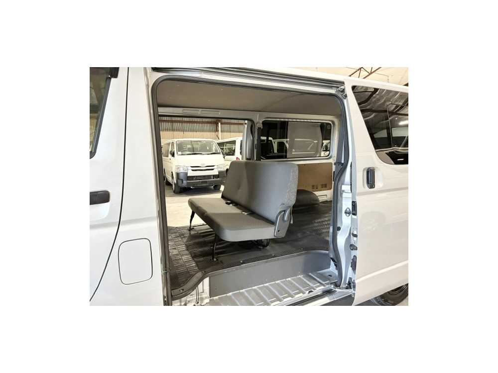 2021 =4X4= Facelift Model MID YEAR SUPER SALE *6 Seaters*