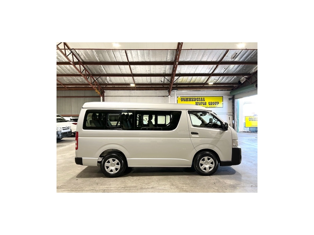 2019 Toyota Hiace ** 10 SEATER ** $4500 REDUCED $$ ** MID YEAR SALE **