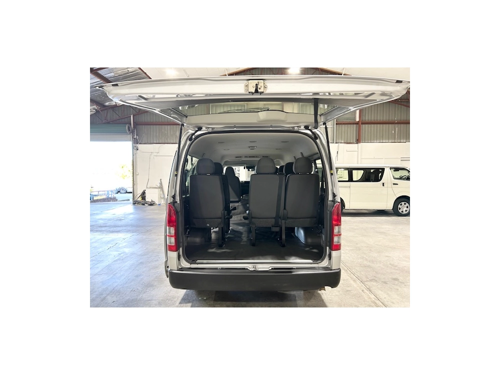2019 Toyota Hiace ** 10 SEATER ** $4500 REDUCED $$ ** MID YEAR SALE **