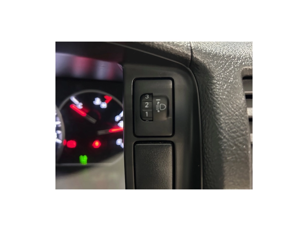 2019 Toyota Hiace ** 10 SEATER ** $4500 REDUCED $$ ** MID YEAR SALE **