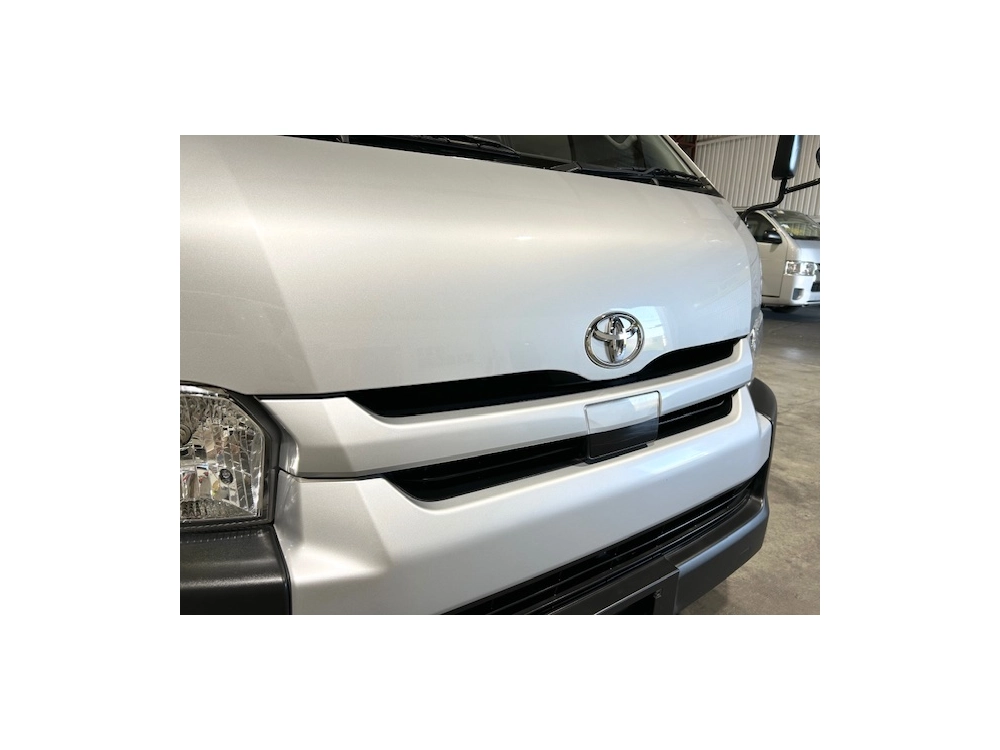 2019 Toyota Hiace ** 10 SEATER ** $4500 REDUCED $$ ** MID YEAR SALE **
