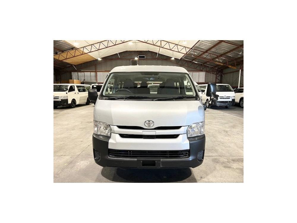 2019 Toyota Hiace ** 10 SEATER ** $4500 REDUCED $$ ** MID YEAR SALE **