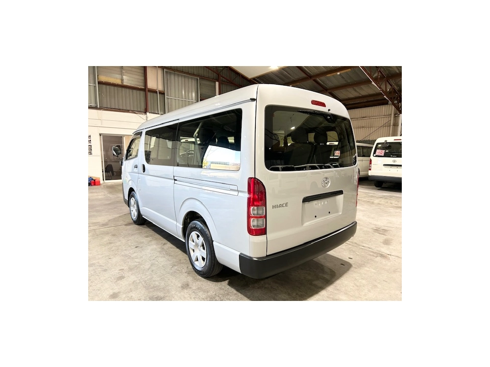 2019 Toyota Hiace ** 10 SEATER ** $4500 REDUCED $$ ** MID YEAR SALE **