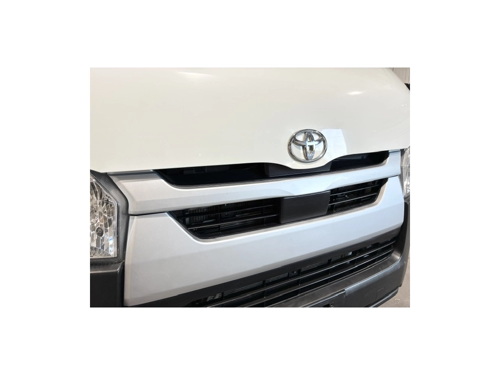2022 Facelift Model =4X4= 6 SEATER **ONLY 96kms**