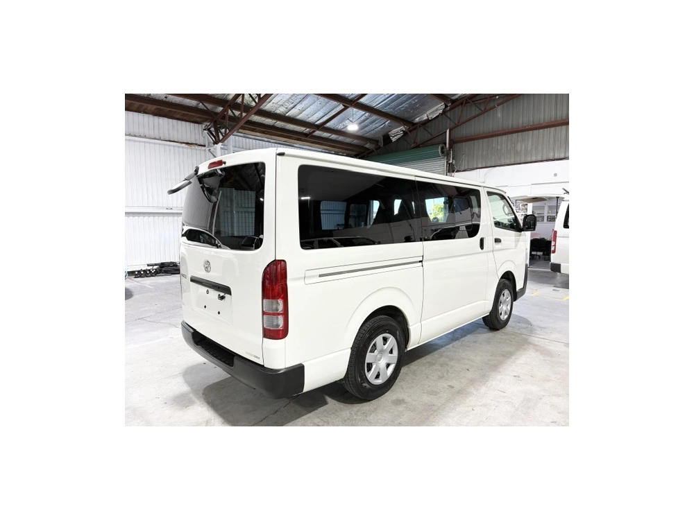 2022 Facelift Model =4X4= 6 SEATER **ONLY 96kms**