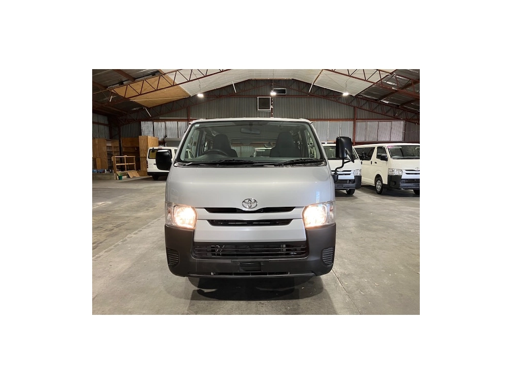 2018 Toyota Hiace 4WD DIESEL TURBO **WAS $40,995 NOW $36,995**