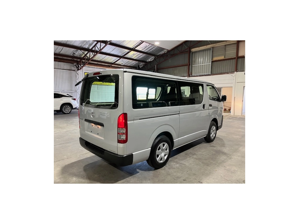 2018 Toyota Hiace 4WD DIESEL TURBO **WAS $40,995 NOW $36,995**