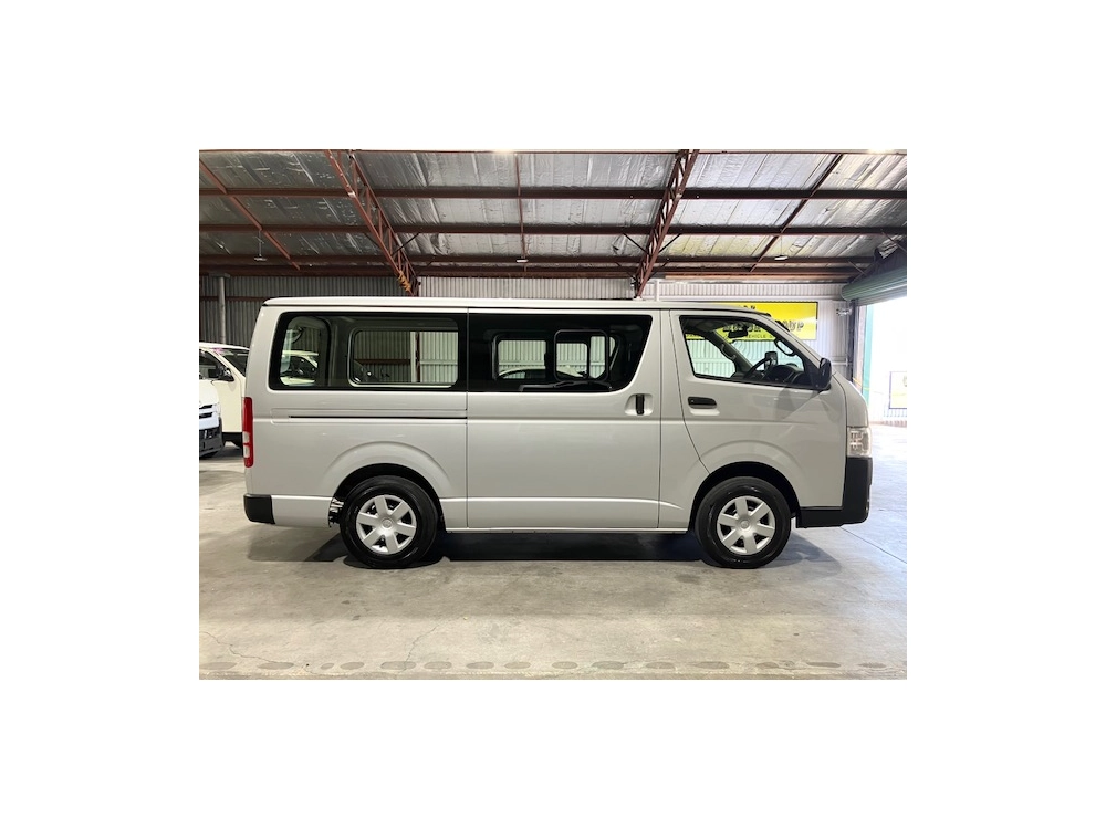 2018 Toyota Hiace 4WD DIESEL TURBO **WAS $40,995 NOW $36,995**