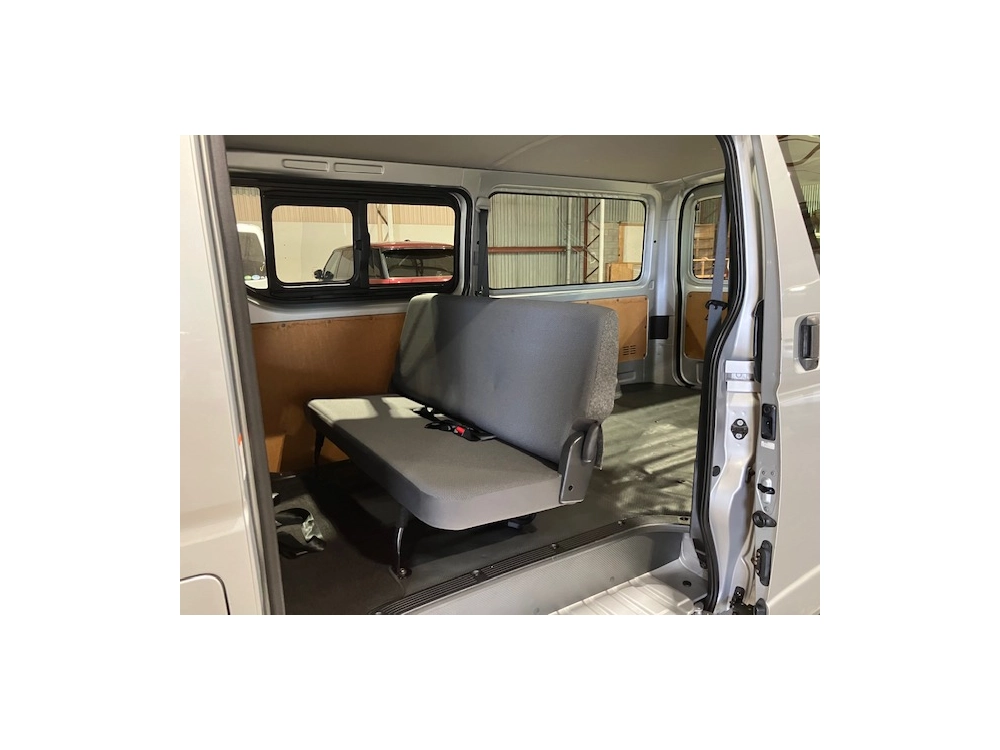 2018 Toyota Hiace 4WD DIESEL TURBO **WAS $40,995 NOW $36,995**