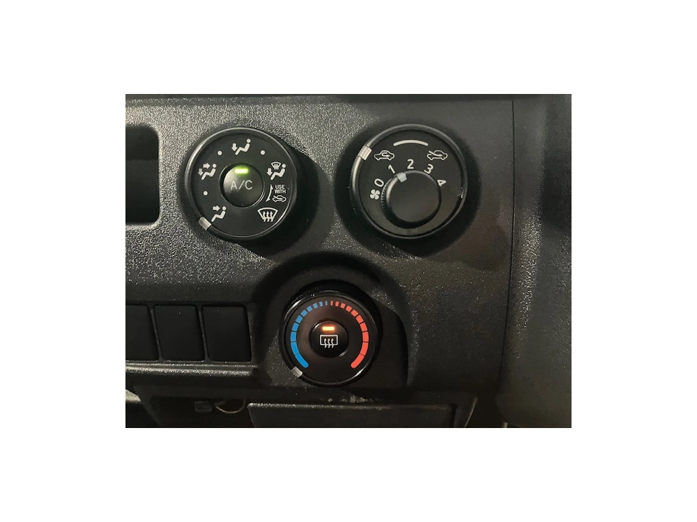 2018 Toyota Hiace 4WD DIESEL TURBO **WAS $40,995 NOW $36,995**