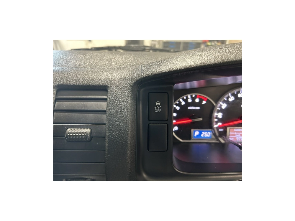 2019 Toyota Hiace = 6 SEATERS = 2 Sling Doors