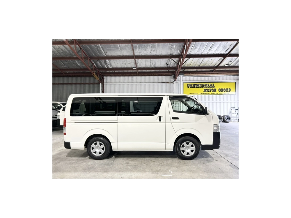 2016 =2WD= SUPER LOW 99kms!! *** $1000 DISCOUNTED for FUEL ***