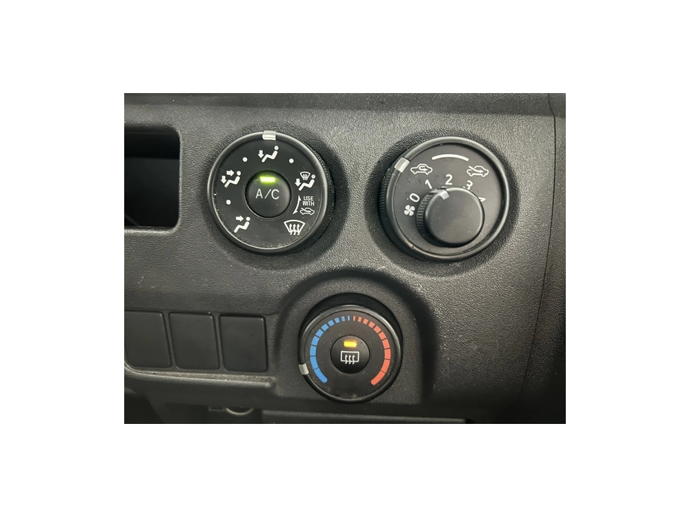 2016 =2WD= SUPER LOW 99kms!! *** $1000 DISCOUNTED for FUEL ***