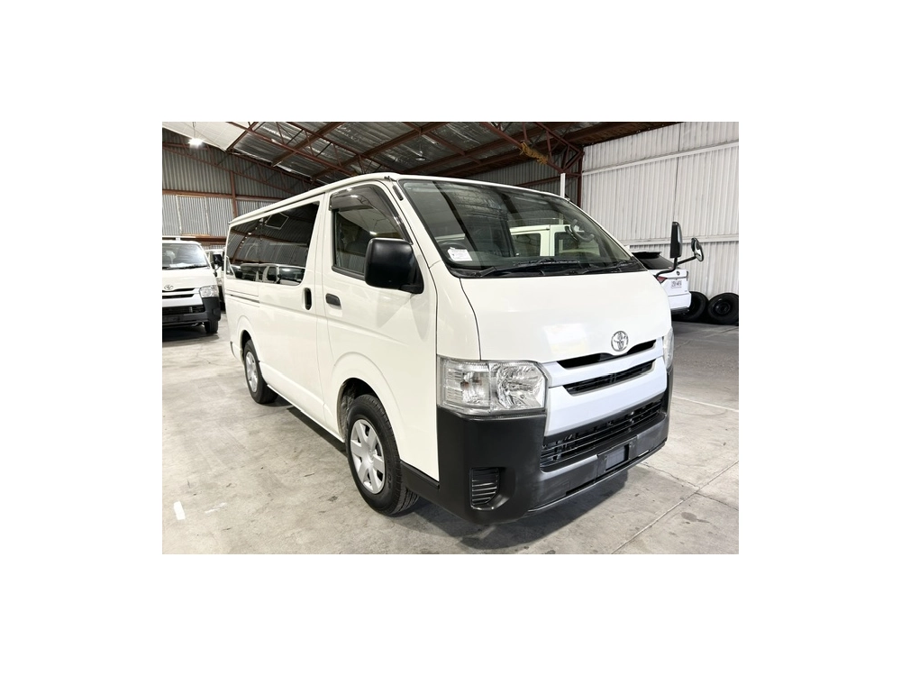 2016 Toyota Hiace =2WD= SUPER LOW 99kms!! *** $1000 DISCOUNTED for FUEL ***