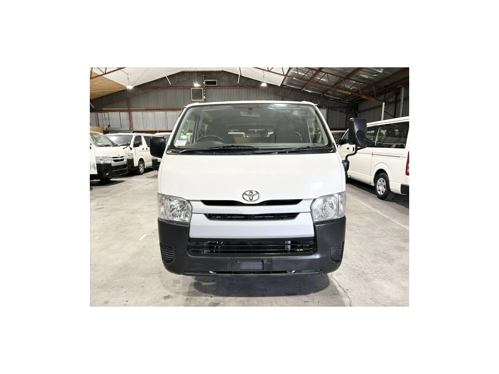 2016 =2WD= SUPER LOW 99kms!! *** $1000 DISCOUNTED for FUEL ***