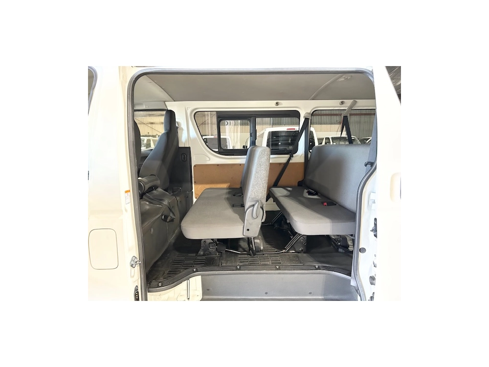 2019 Toyota Hiace =4X4= Rear Aircon_6 or 9 Seater ** BIG SALE _ OFFER END 14/05 **