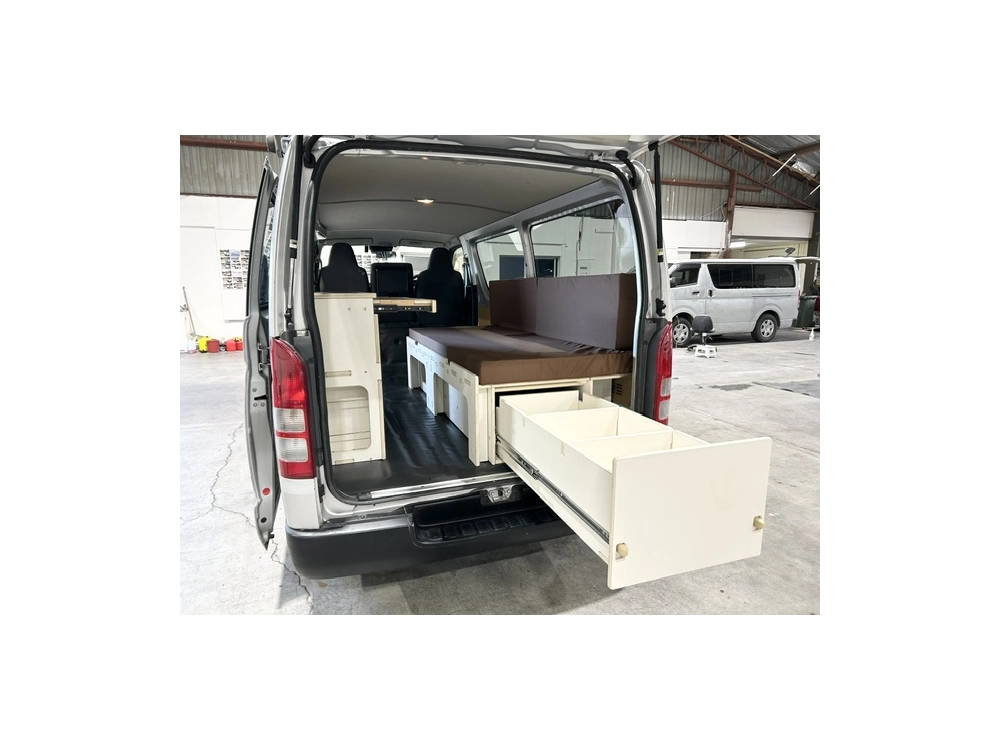2019 Toyota Hiace =4X4= 6 Seaters ** MID YEAR SUPER SALE**