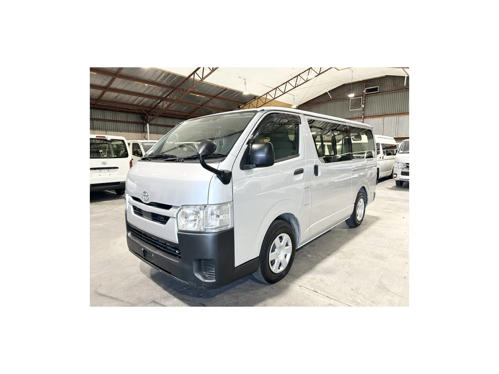 2021 Toyota Hiace Facelift Model =2WD= 6 Seaters_Rear Aircon