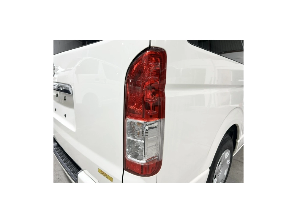 2017 Toyota Hiace SUPER LONG WHEEL BASE / GL PACKAGE / 4X4