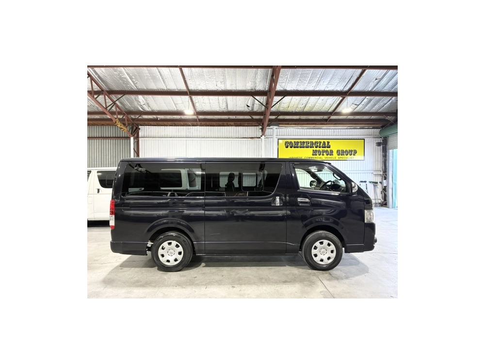 2020 Toyota Hiace **THE BEST TOP SPEC** Dark Prime SUPER GL** =4X4= 