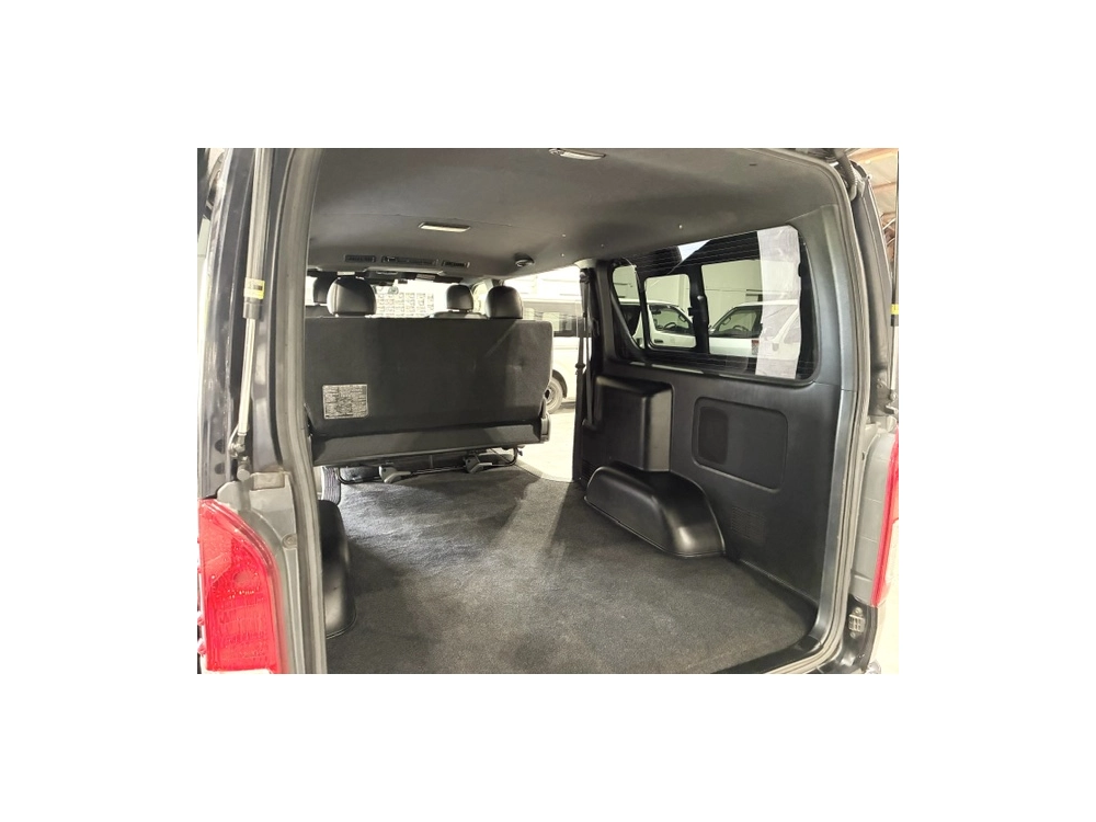 2020 Toyota Hiace **THE BEST TOP SPEC** Dark Prime SUPER GL** =4X4= 