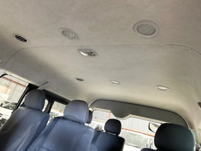 2016 Toyota Hiace LWB **10 SEATERS**