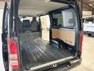 2020 Toyota Hiace === Heavy Duty ROOFRACK ===