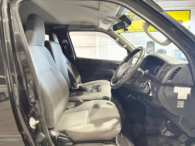 2020 Toyota Hiace === Heavy Duty ROOFRACK ===