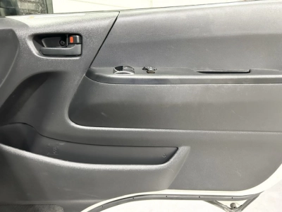 2021 Toyota Hiace Facelift Model =4X4= Rear Aircon! Dual Airbags! 
