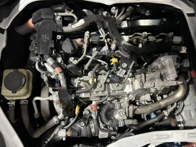 2021 Toyota Hiace Facelift Model =4X4= Rear Aircon! Dual Airbags! 