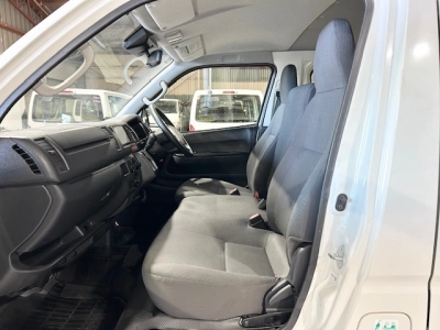 2021 Toyota Hiace FACELIFT- 6SEATS - 4WD - Coming Soon -