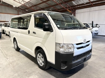 2019 Toyota Hiace 6 SEATERS 100km Only