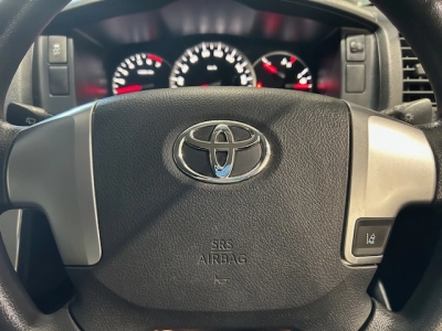 2019 Toyota Hiace 6 SEATERS 100km Only